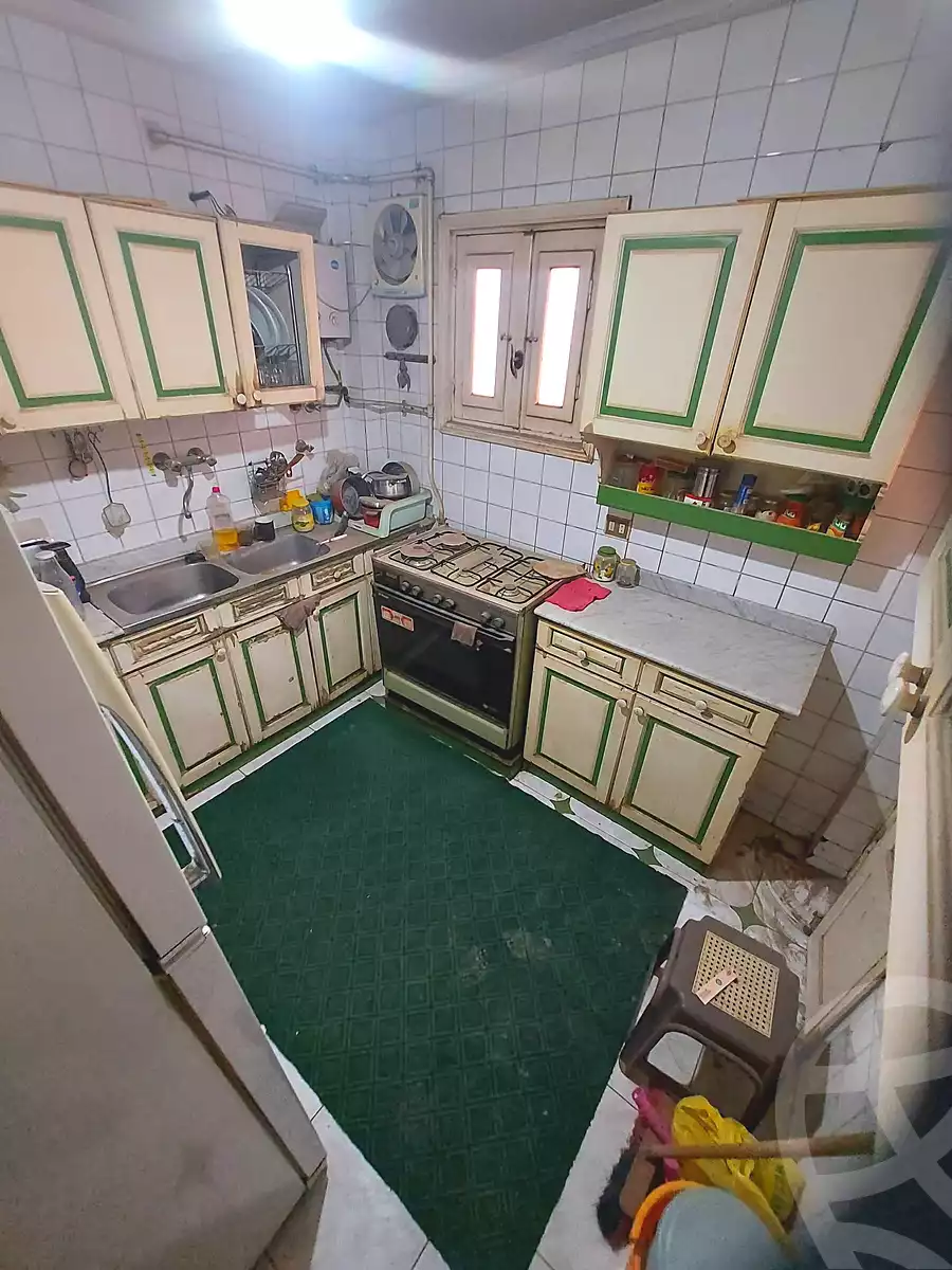 https://aqarmap.com.eg/en/listing/7154204-for-sale-cairo-helwan-helwan-el-sharkeya-borhan-st