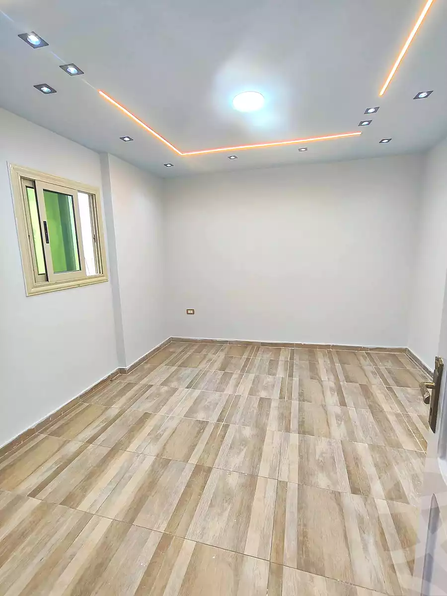 https://aqarmap.com.eg/ar/listing/7154232-for-sale-alexandria-sydy-bshr-sydy-bshr-bhry-shr-khld-bn-lwlyd