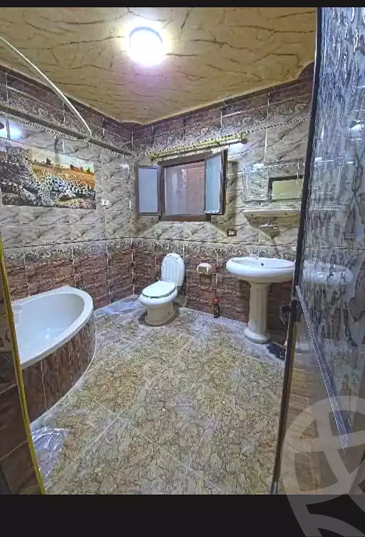 https://aqarmap.com.eg/en/listing/7154366-for-sale-alexandria-al-agamy-el-hanouvel