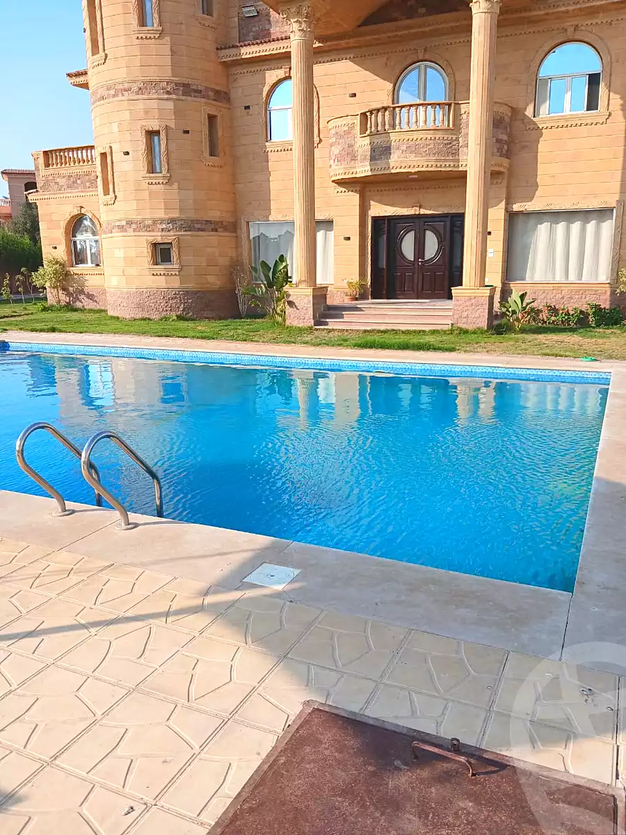 https://aqarmap.com.eg/ar/listing/7154513-for-rent-cairo-el-sheikh-zayed-city-lshykh-zyd-ljdyd-el-reef-el-oroby
