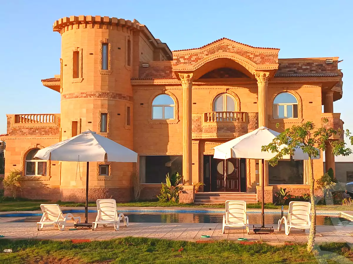 https://aqarmap.com.eg/ar/listing/7154513-for-rent-cairo-el-sheikh-zayed-city-lshykh-zyd-ljdyd-el-reef-el-oroby