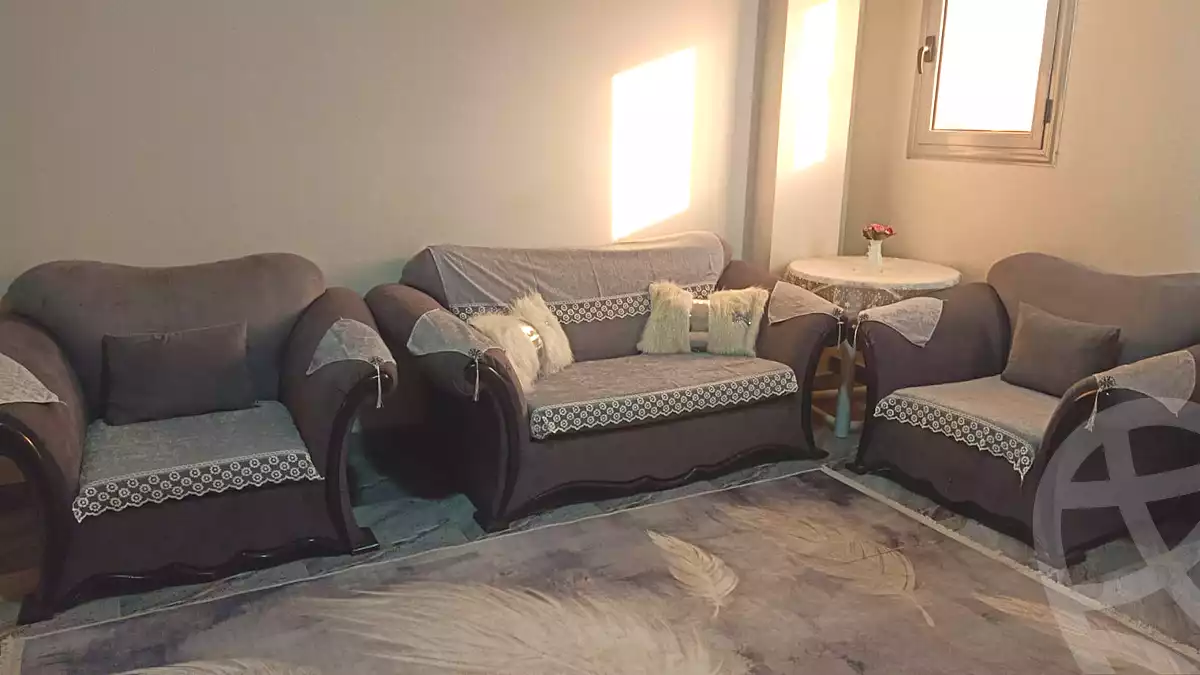 https://aqarmap.com.eg/ar/listing/7154545-for-rent-cairo-6th-of-october-mntq-fr-y-b-6-ktwbr