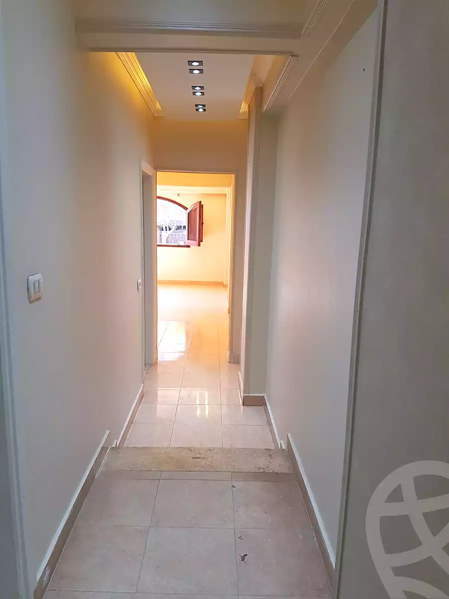 https://aqarmap.com.eg/ar/listing/7154556-for-rent-cairo-6th-of-october-mntq-fr-y-b-6-ktwbr