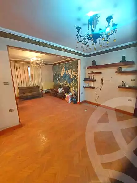 https://aqarmap.com.eg/en/listing/7154563-for-sale-cairo-helwan-helwan-el-sharkeya-borhan-st