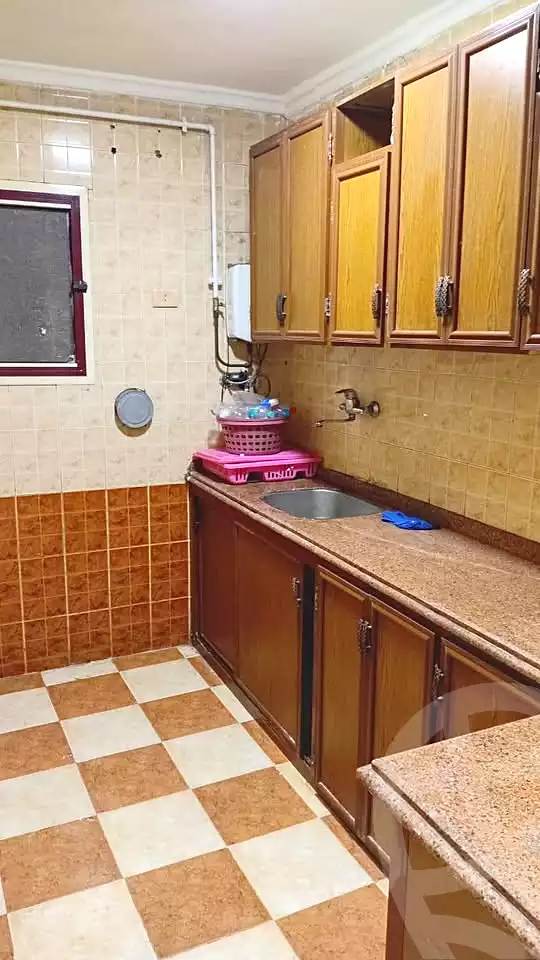 https://aqarmap.com.eg/en/listing/7154786-for-sale-alexandria-el-asafra-l-sfr-bhry-edrees-st