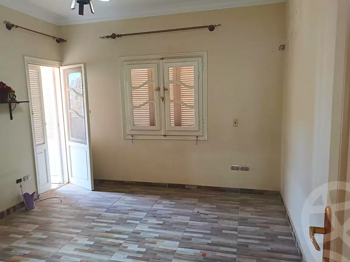https://aqarmap.com.eg/ar/listing/7154763-for-rent-cairo-6th-of-october-el-ahyaa-neighborhood-3rd-al-hay-al-thalith-st
