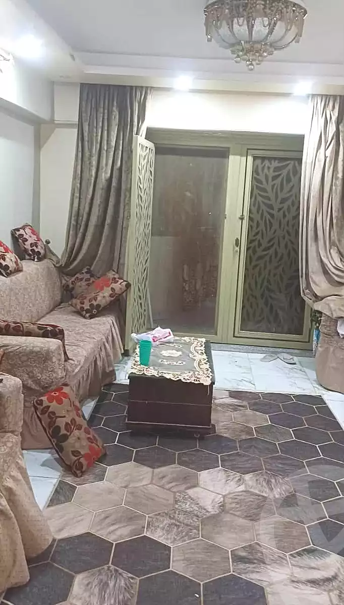 https://aqarmap.com.eg/en/listing/7154869-for-sale-cairo-helwan-helwan-el-sharkeya-khesro-basha-st