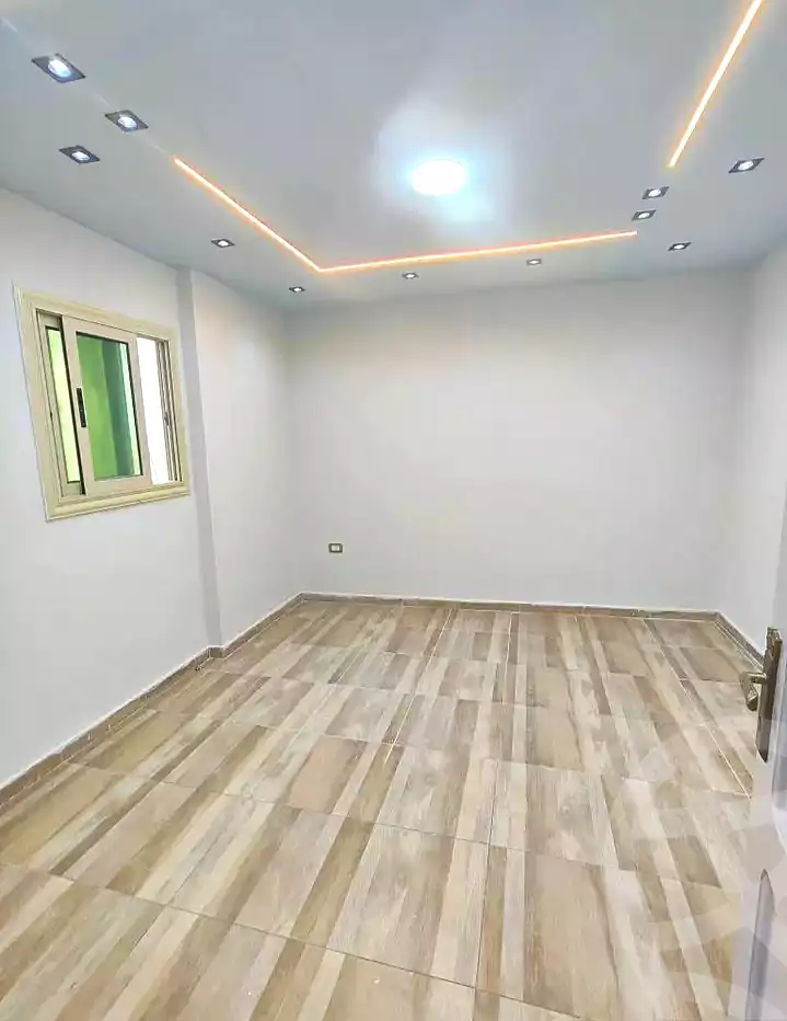 https://aqarmap.com.eg/ar/listing/7154918-for-sale-alexandria-sydy-bshr-sydy-bshr-bhry-shr-khld-bn-lwlyd