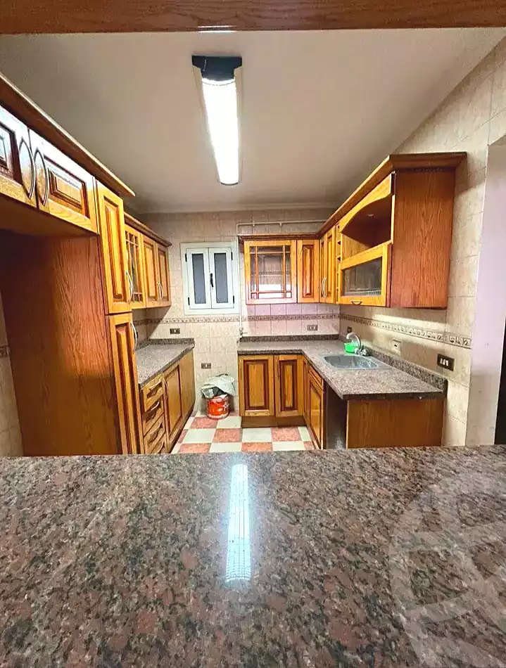 https://aqarmap.com.eg/ar/listing/7154975-for-sale-alexandria-lauran