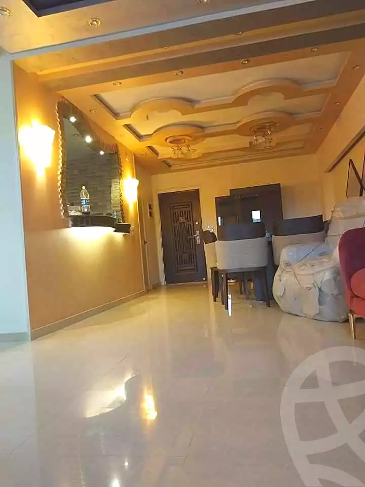 https://aqarmap.com.eg/en/listing/7155076-for-sale-cairo-helwan-helwan-el-sharkeya-ryad-pasha-st