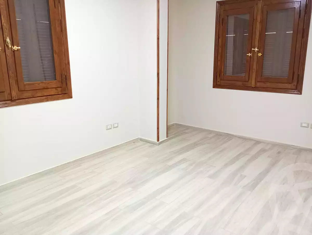 https://aqarmap.com.eg/ar/listing/7155154-for-rent-cairo-new-cairo-ganob-el-akadamiya-south-academy-h-mosaab-ibn-omair-st
