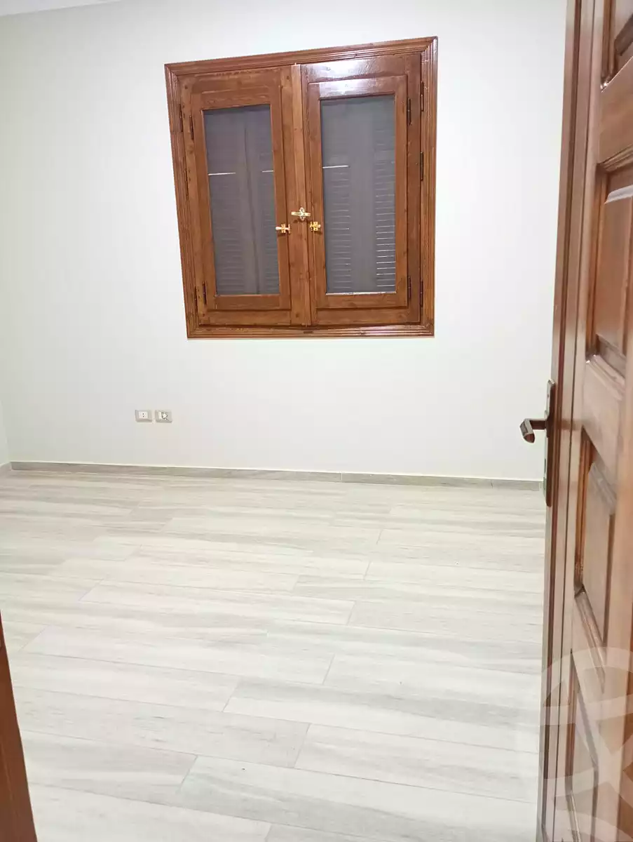 https://aqarmap.com.eg/ar/listing/7155154-for-rent-cairo-new-cairo-ganob-el-akadamiya-south-academy-h-mosaab-ibn-omair-st