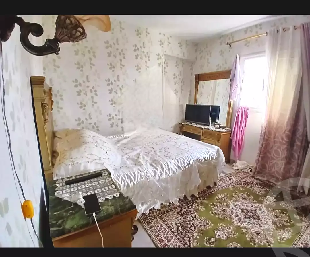 https://aqarmap.com.eg/ar/listing/7155667-for-sale-alexandria-moharram-bey-erfan-st