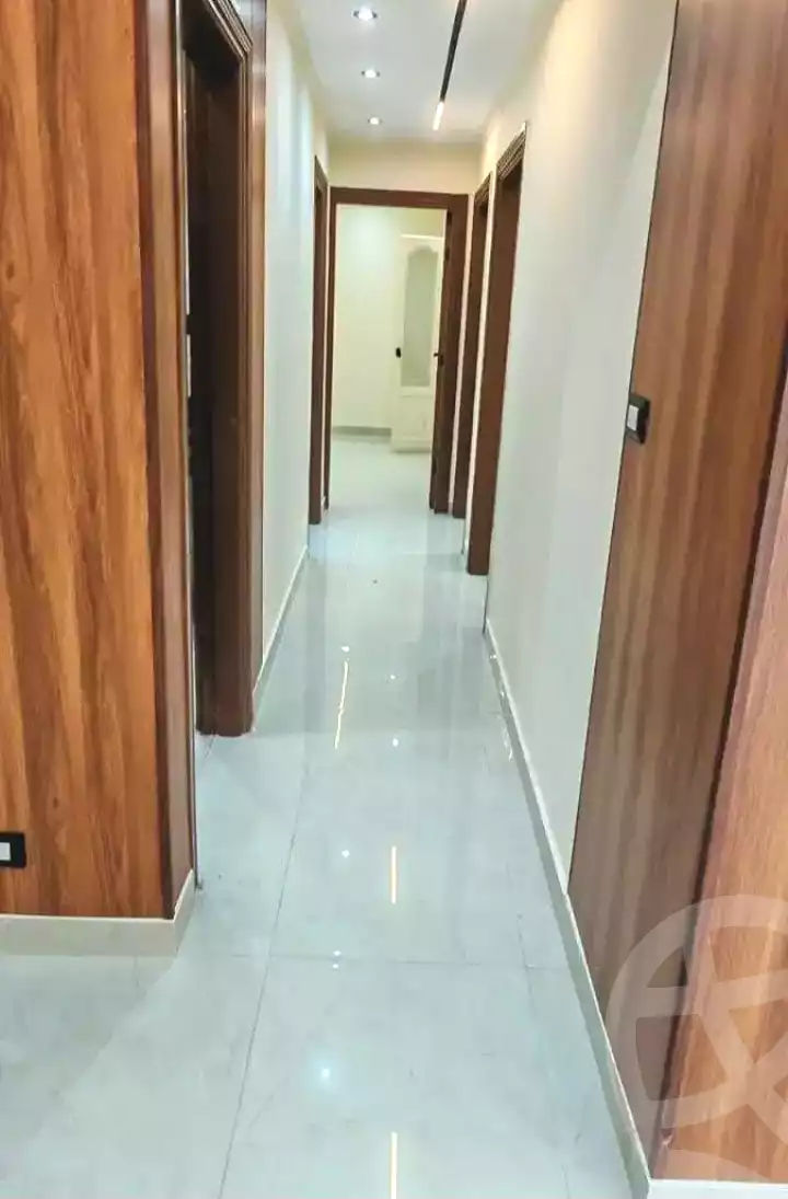 https://aqarmap.com.eg/ar/listing/7156164-for-sale-alexandria-sydy-bshr-sydy-bshr-bhry
