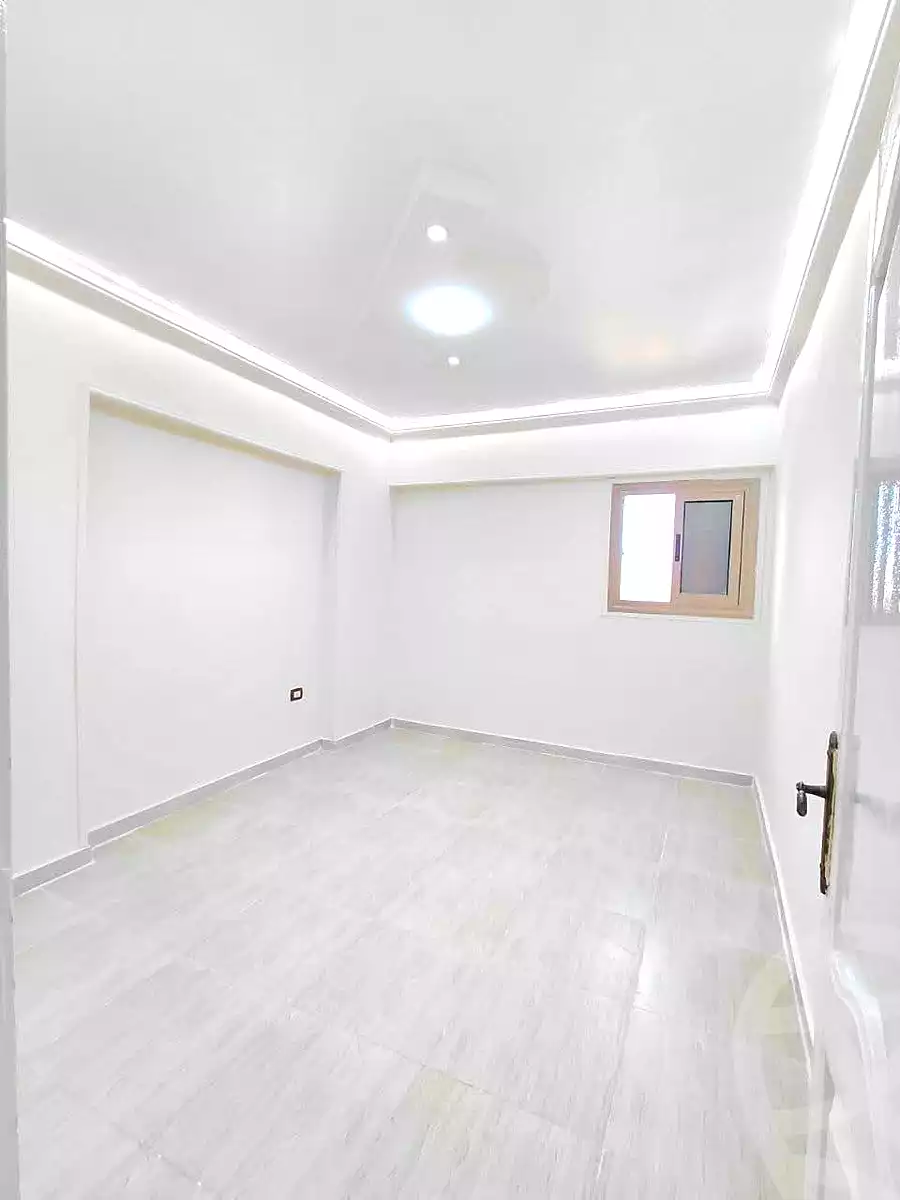 https://aqarmap.com.eg/ar/listing/7156227-for-sale-alexandria-al-agamy-shataa-el-nakheel