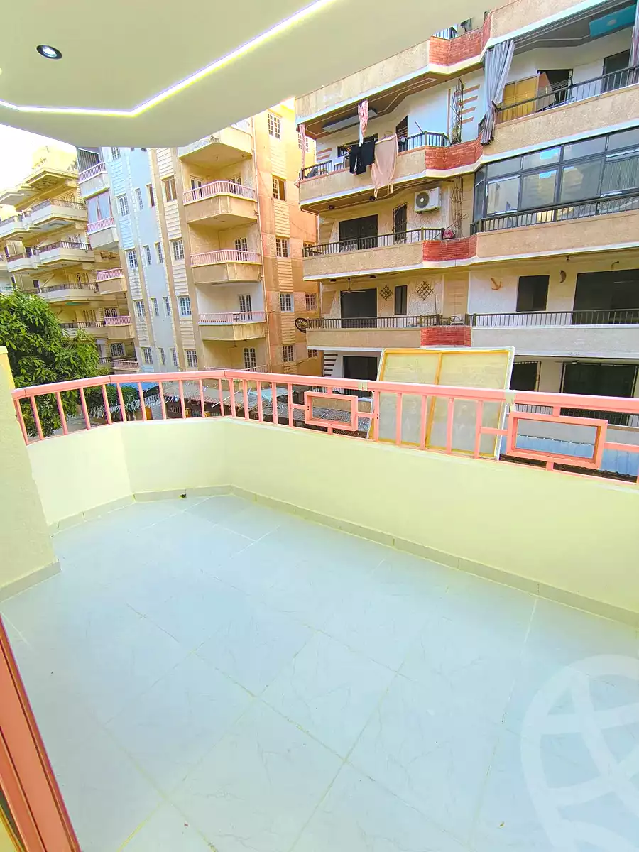 https://aqarmap.com.eg/ar/listing/7156238-for-sale-alexandria-al-agamy-shataa-el-nakheel