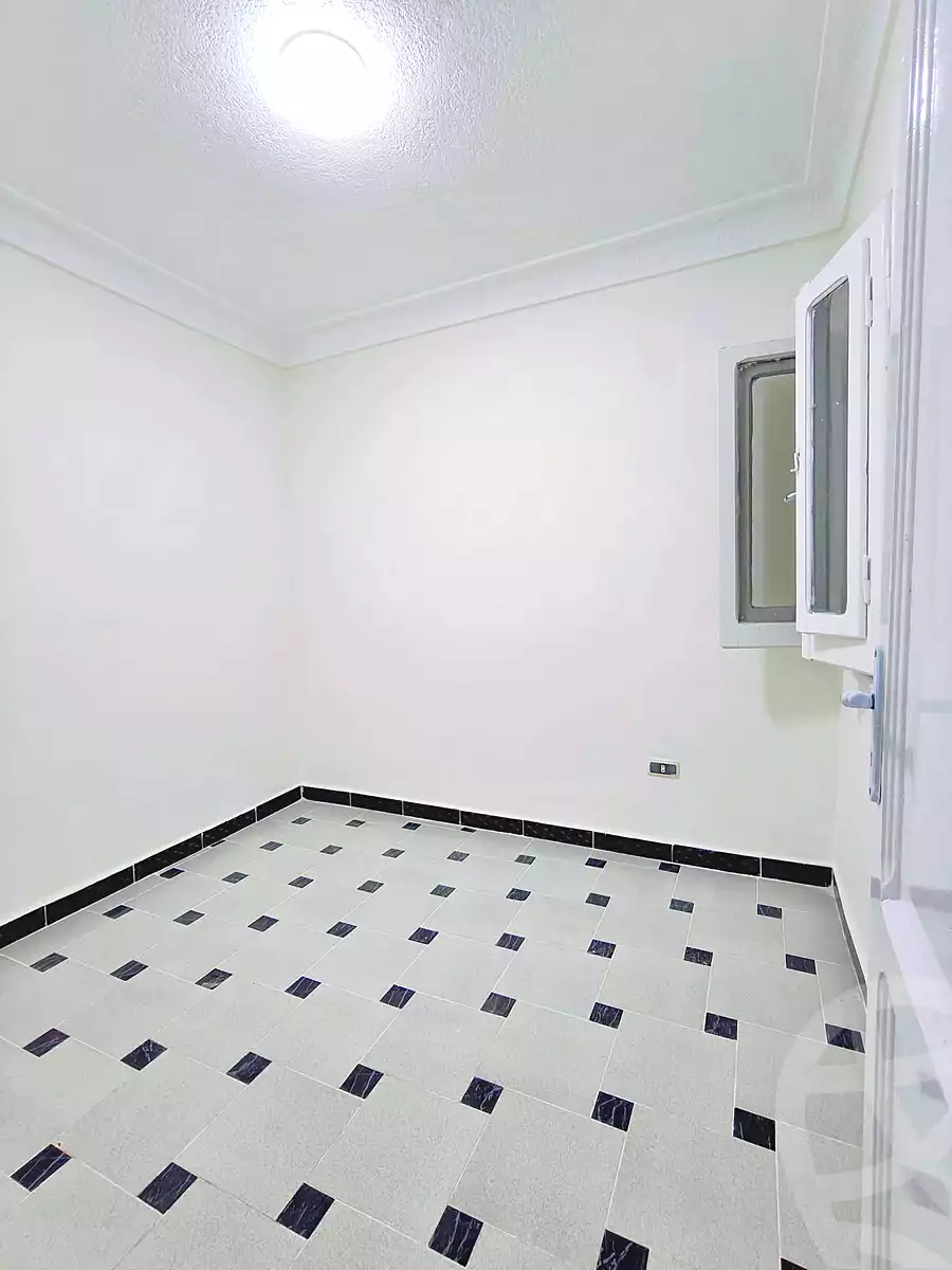 https://aqarmap.com.eg/en/listing/7156328-for-sale-alexandria-al-agamy-shataa-el-nakheel-street-4