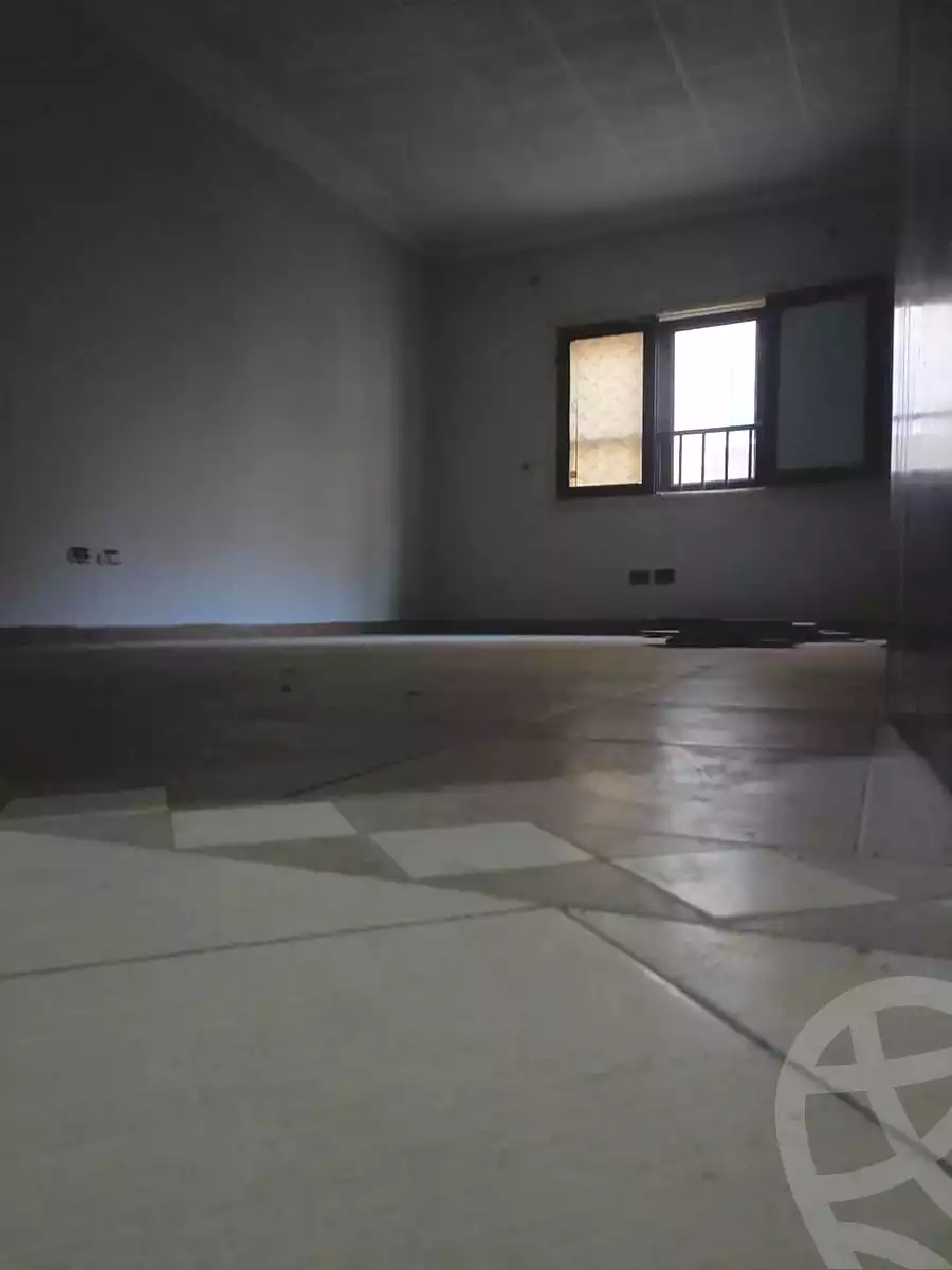 https://aqarmap.com.eg/ar/listing/7156868-for-rent-cairo-helwan-mostafa-fahmy-st