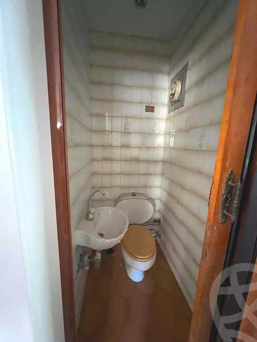 https://aqarmap.com.eg/ar/listing/7156910-for-sale-alexandria-fyktwry-shr-jml-bd-lnsr
