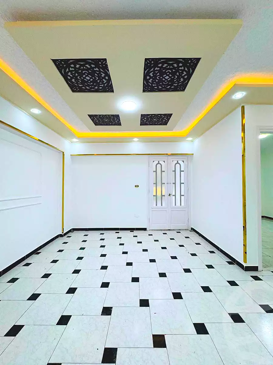 https://aqarmap.com.eg/ar/listing/7157094-for-sale-alexandria-al-agamy-shataa-el-nakheel
