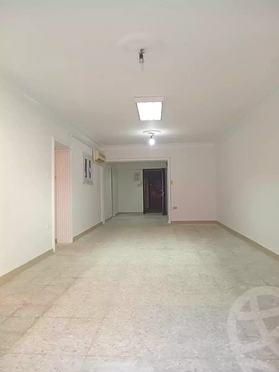 https://aqarmap.com.eg/ar/listing/7157154-for-rent-alexandria-el-asafra-l-sfr-bhry