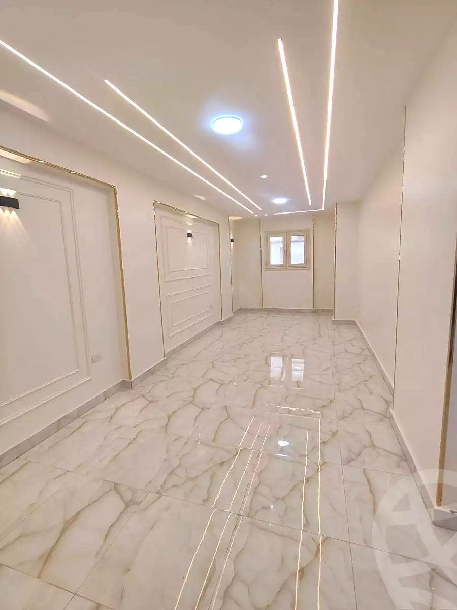 https://aqarmap.com.eg/ar/listing/7157242-for-sale-alexandria-sydy-bshr-sydy-bshr-bhry-khalil-hamada-st