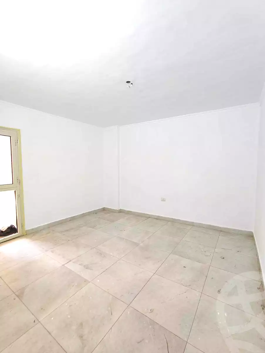 https://aqarmap.com.eg/ar/listing/7157320-for-sale-cairo-nasr-city-6th-zone-abd-el-aziz-talaat-st