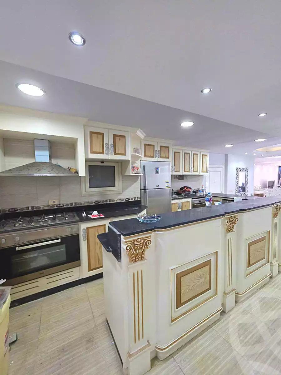 https://aqarmap.com.eg/ar/listing/7157476-for-sale-alexandria-sydy-bshr-tryq-ljysh