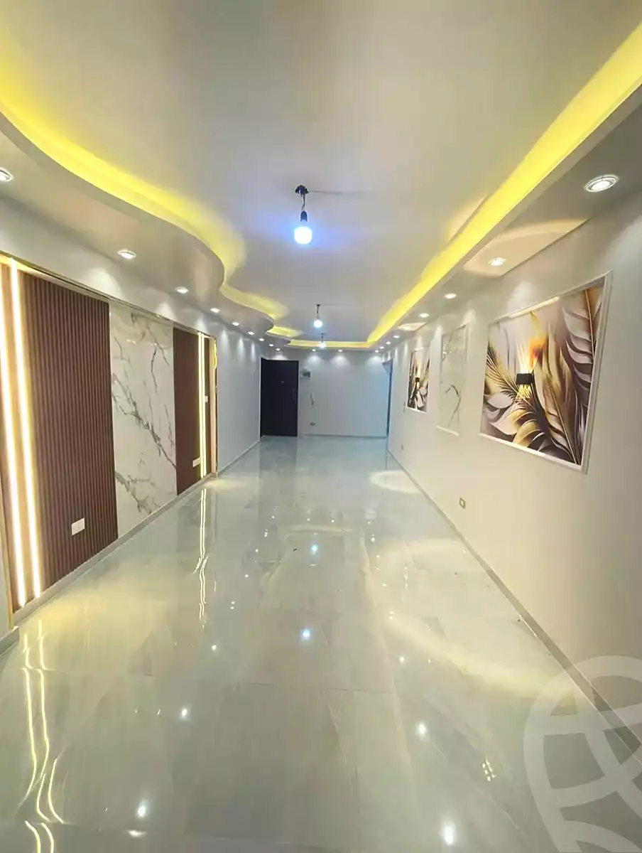 https://aqarmap.com.eg/ar/listing/7157563-for-sale-alexandria-el-asafra-l-sfr-bhry