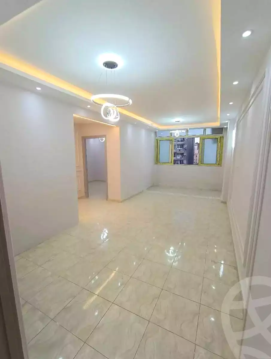 https://aqarmap.com.eg/ar/listing/7157585-for-sale-alexandria-sydy-bshr-sydy-bshr-bhry