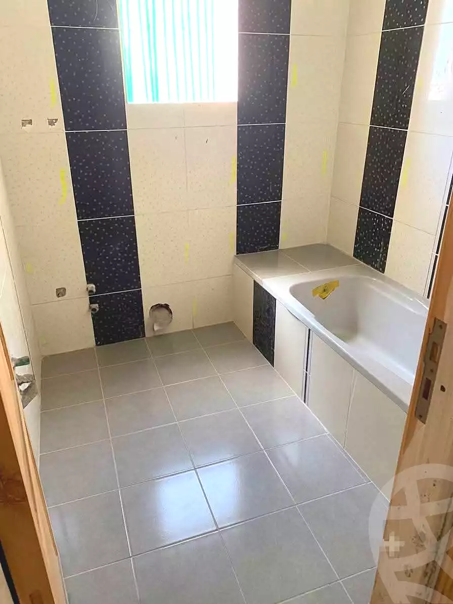https://aqarmap.com.eg/ar/listing/7157660-for-sale-alexandria-el-asafra-l-sfr-bhry