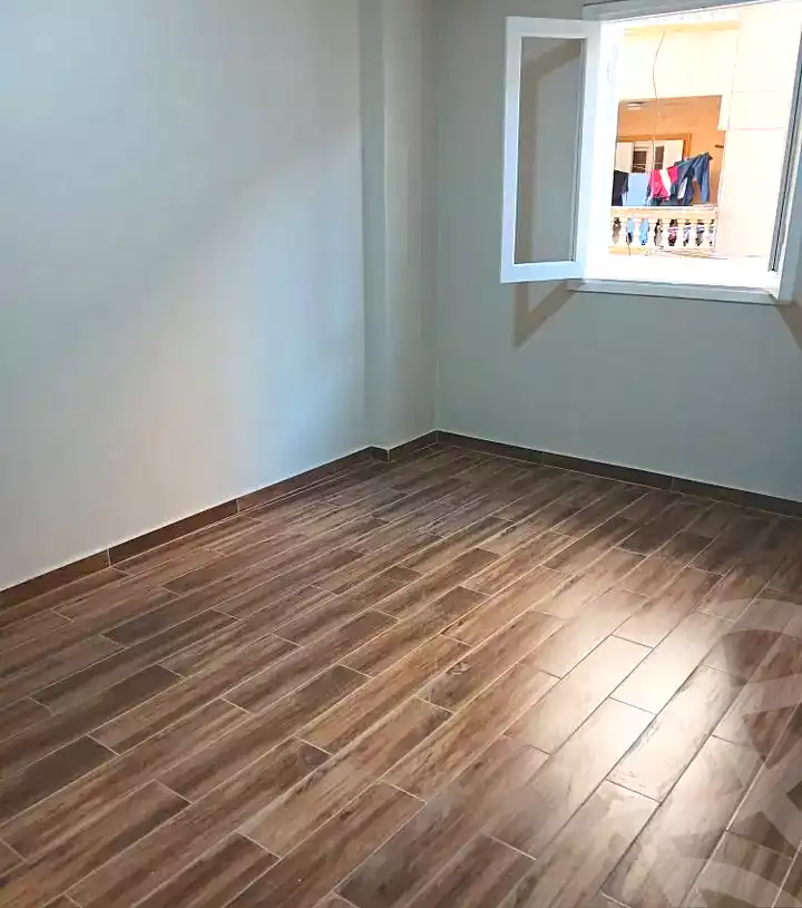 https://aqarmap.com.eg/en/listing/7157767-for-sale-alexandria-el-asafra-ahmed-tiesser-st
