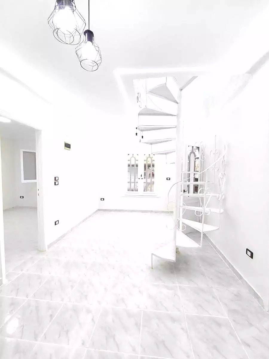 https://aqarmap.com.eg/ar/listing/7157784-for-sale-alexandria-al-agamy-shataa-el-nakheel