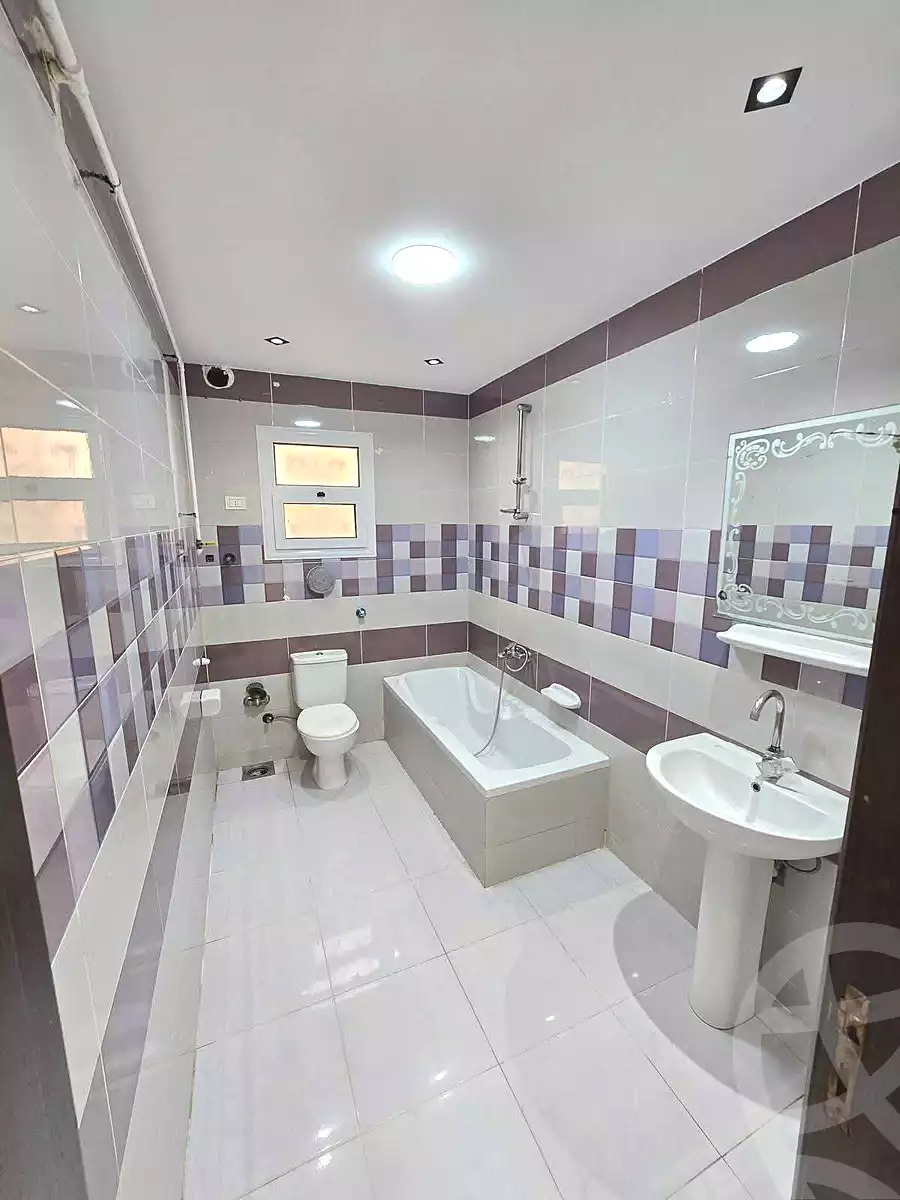 https://aqarmap.com.eg/ar/listing/7157829-for-sale-alexandria-miami-mahmoud-el-isawy-st