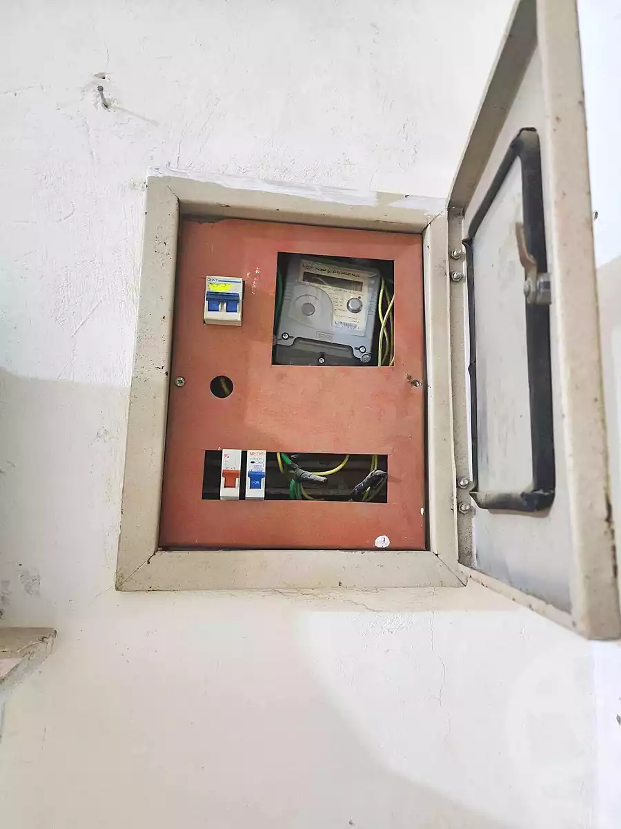 https://aqarmap.com.eg/ar/listing/7157879-for-sale-alexandria-lsywf-el-falki