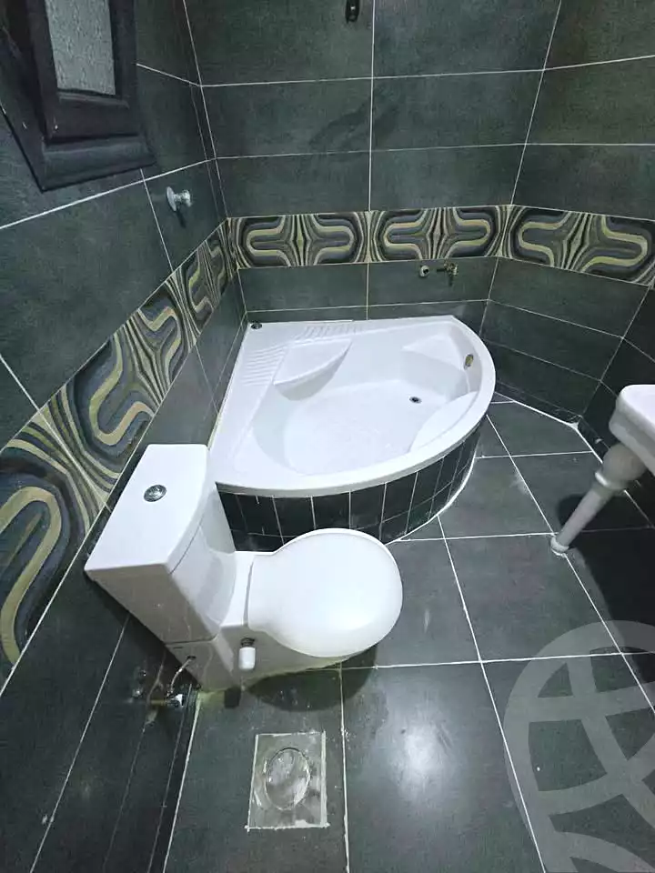 https://aqarmap.com.eg/ar/listing/7157929-for-sale-alexandria-al-agamy-shataa-el-nakheel
