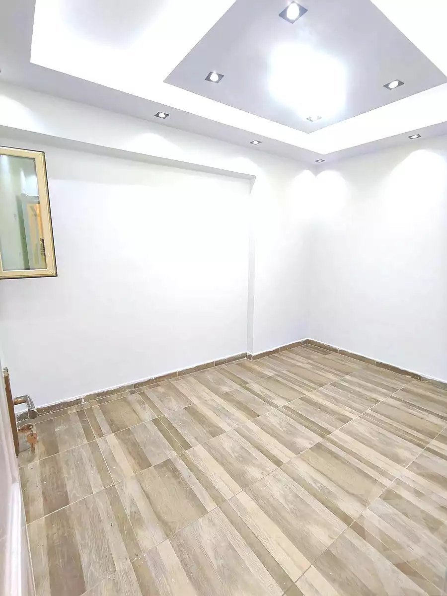 https://aqarmap.com.eg/ar/listing/7158187-for-sale-alexandria-sydy-bshr-sydy-bshr-bhry-shr-khld-bn-lwlyd