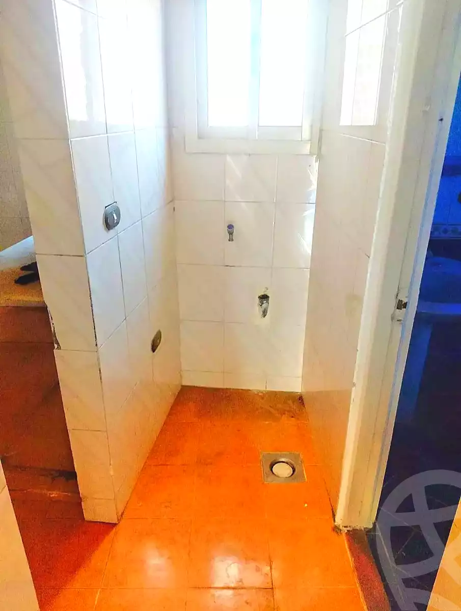https://aqarmap.com.eg/ar/listing/7158401-for-sale-alexandria-sydy-bshr-sydy-bshr-qbly-street-30
