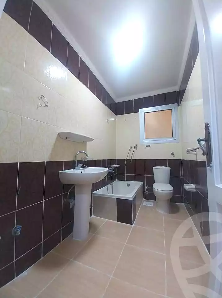 https://aqarmap.com.eg/ar/listing/7158513-for-sale-alexandria-al-agamy-shataa-el-nakheel