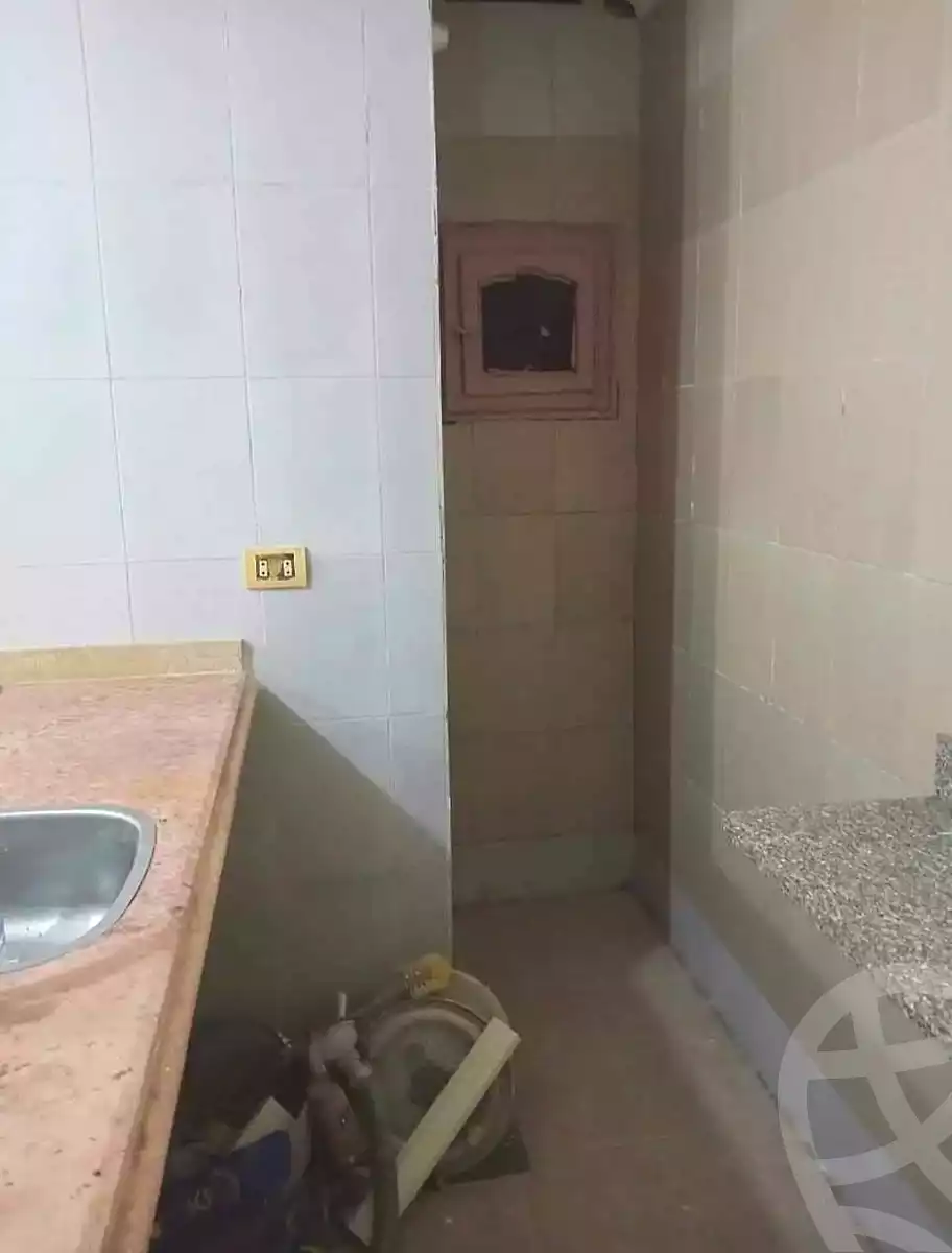 https://aqarmap.com.eg/ar/listing/7158497-for-sale-alexandria-al-agamy-lbytsh-shahr-al-assal-st