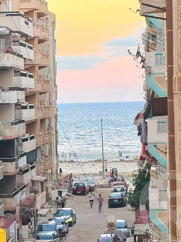 https://aqarmap.com.eg/ar/listing/7158586-for-sale-alexandria-al-agamy-shataa-el-nakheel