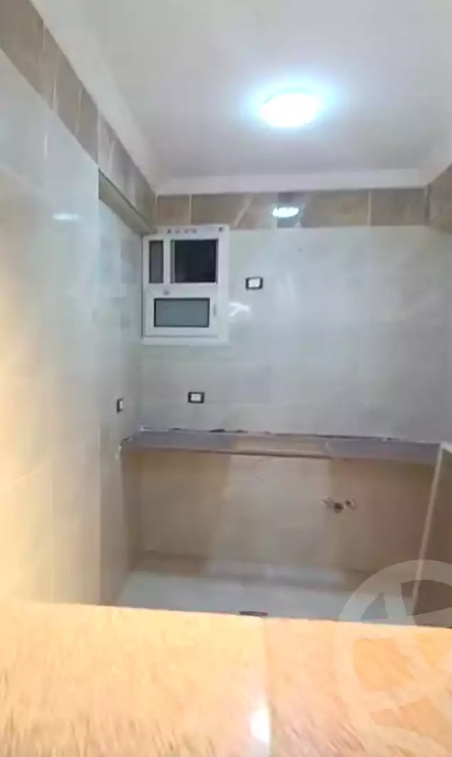 https://aqarmap.com.eg/en/listing/7158716-for-sale-cairo-helwan-hadayek-helwan-el-eshrein-st