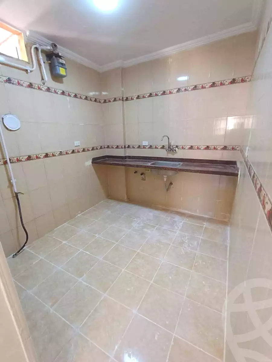 https://aqarmap.com.eg/ar/listing/7158041-for-sale-alexandria-sydy-bshr-sydy-bshr-bhry