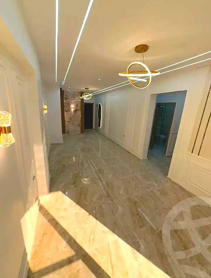https://aqarmap.com.eg/ar/listing/7159013-for-sale-alexandria-al-agamy-el-hanouvel