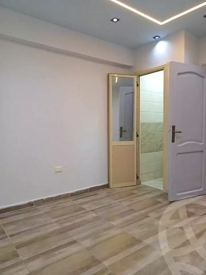 https://aqarmap.com.eg/en/listing/7159080-for-sale-alexandria-sydy-bshr-sydy-bshr-bhry-shr-khld-bn-lwlyd