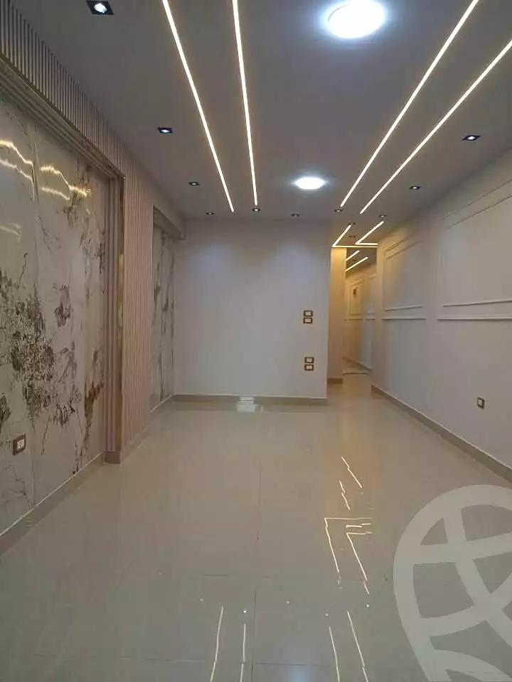 https://aqarmap.com.eg/en/listing/7159080-for-sale-alexandria-sydy-bshr-sydy-bshr-bhry-shr-khld-bn-lwlyd