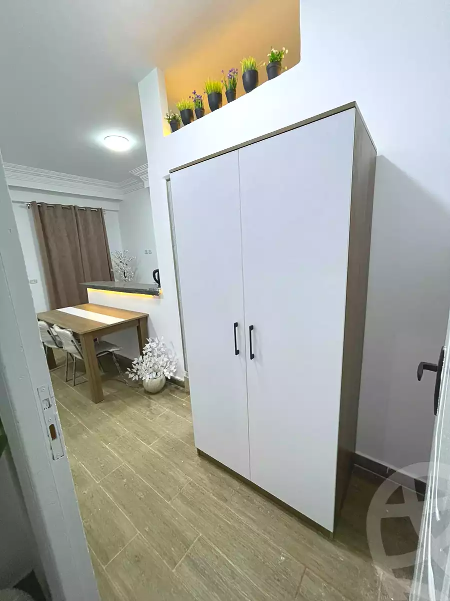 https://aqarmap.com.eg/ar/listing/7159093-for-rent-cairo-new-cairo-ganob-el-akadamiya-south-academy-g-yassin-abd-el-ghafar-st