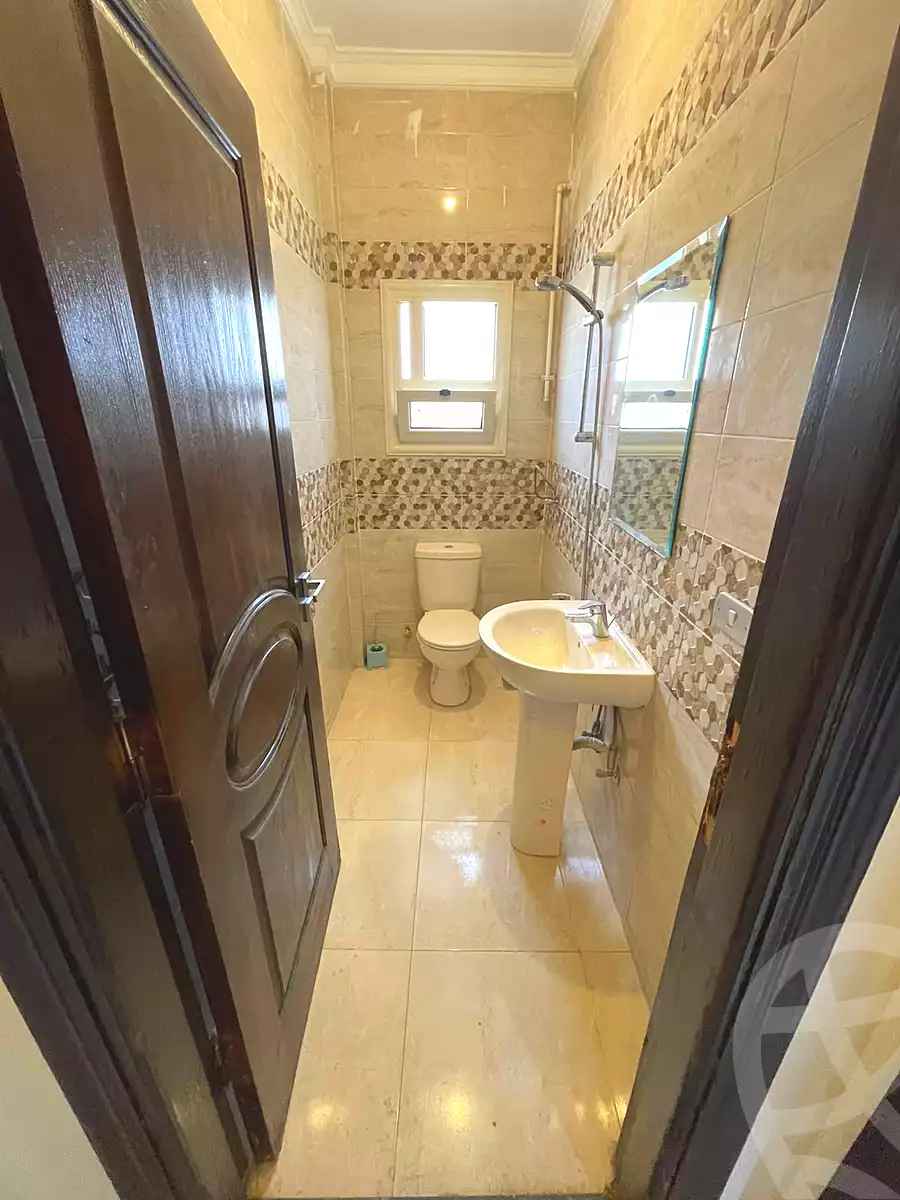 https://aqarmap.com.eg/ar/listing/7159097-for-rent-cairo-new-cairo-ganob-el-akadamiya-south-academy-g-sedki-suliman-st