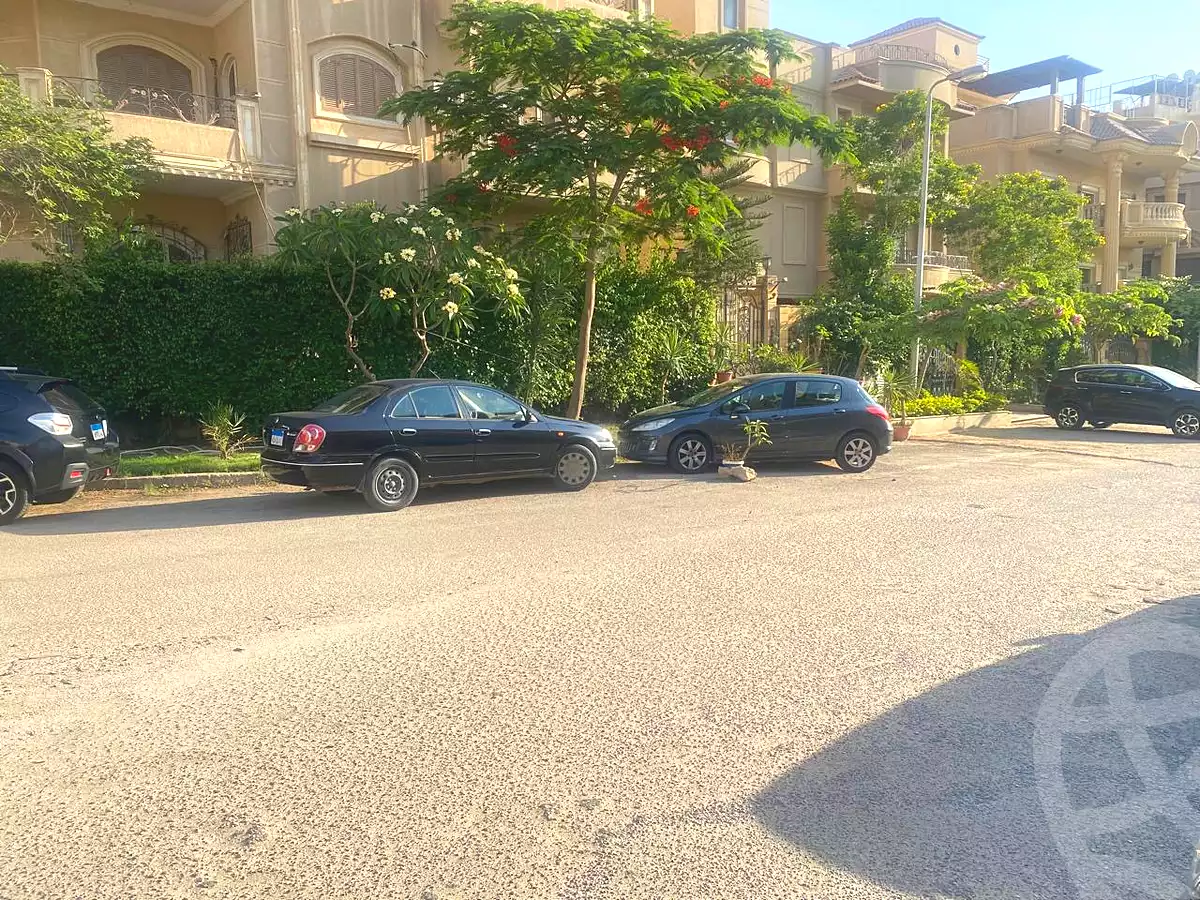 https://aqarmap.com.eg/ar/listing/7159148-for-sale-cairo-new-cairo-el-ahyaa-first-neighborhood-no-7