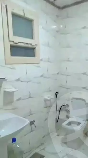 https://aqarmap.com.eg/en/listing/7159220-for-sale-alexandria-al-agamy-lbytsh-el-saleheen-mosque-st